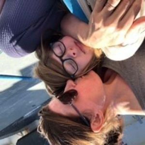 Meet your Posher, Eve